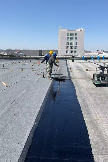 非固化橡膠瀝青防水涂料十SBS防水卷材