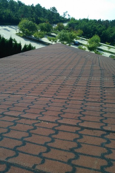 斜坡屋面瀝青瓦防水